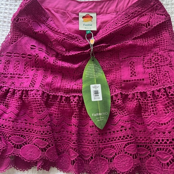 💕Farm Rio Morada Scalloped Mini Skirt NWT Size Medium💕 - Picture 12 of 13